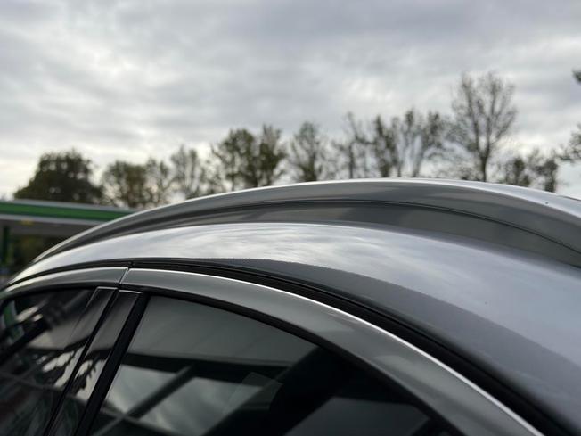 Mercedes-Benz GLC Photo 16