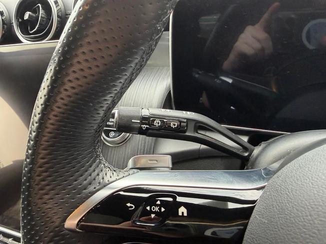 Mercedes-Benz GLC Photo 29