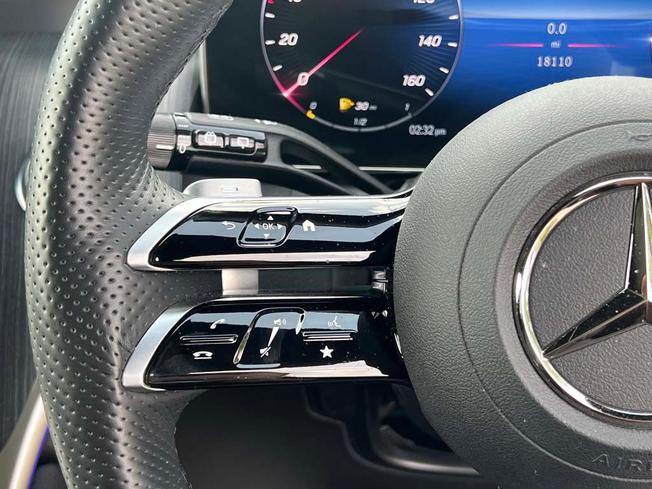 MERCEDES-BENZ Glc Photo 27
