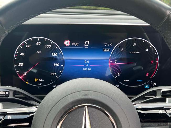 MERCEDES-BENZ Glc Photo 4