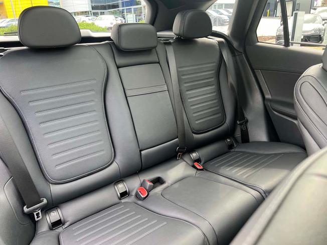 MERCEDES-BENZ Glc Photo 45