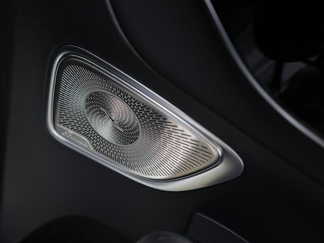 MERCEDES-BENZ Glc Photo 29