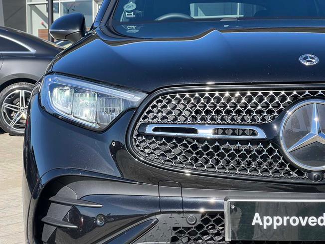 MERCEDES-BENZ Glc Photo 16