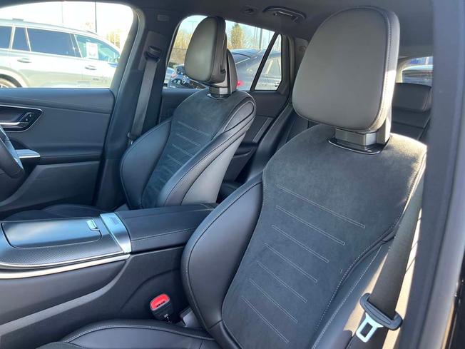 MERCEDES-BENZ Glc Photo 43