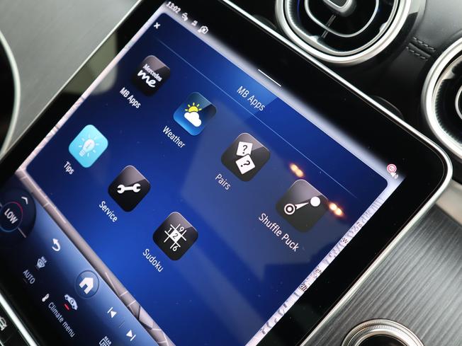 MERCEDES-BENZ Glc Photo 12