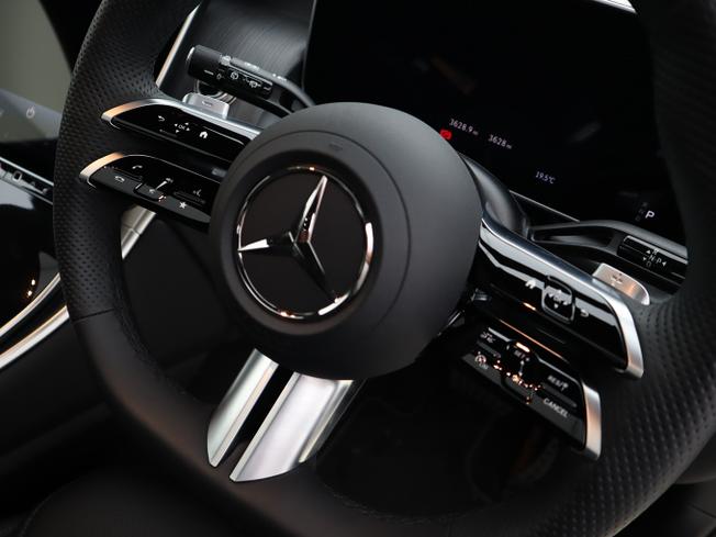 MERCEDES-BENZ Glc Photo 17
