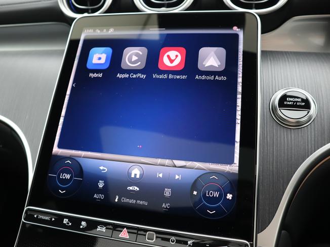 MERCEDES-BENZ Glc Photo 38