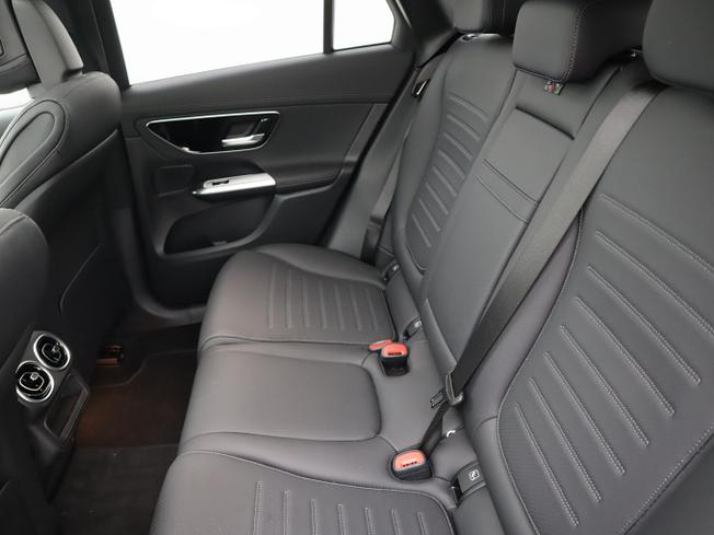 MERCEDES-BENZ Glc Photo 8