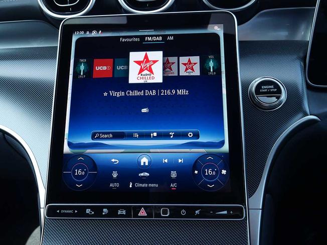 MERCEDES-BENZ Glc Photo 25
