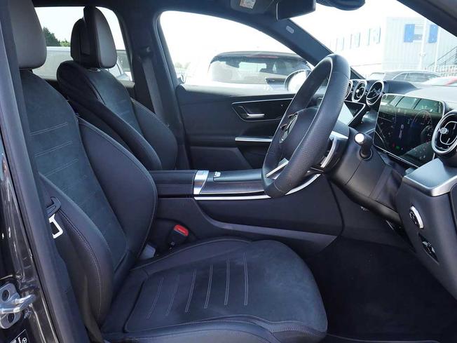 MERCEDES-BENZ Glc Photo 33