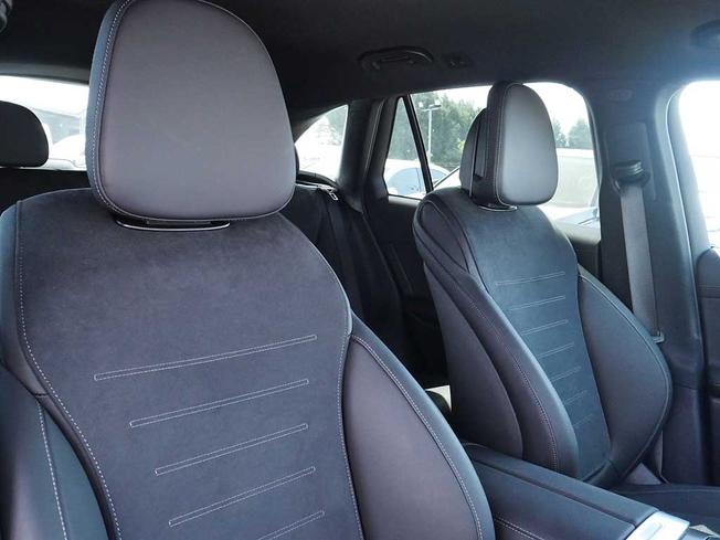 MERCEDES-BENZ Glc Photo 34