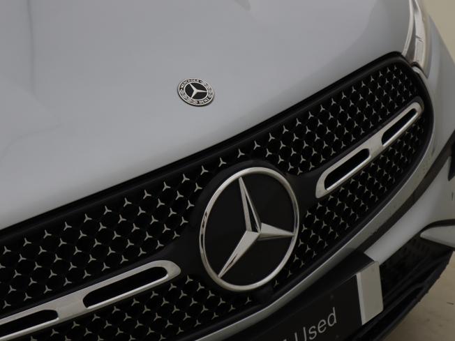 Mercedes-Benz GLC Photo 18