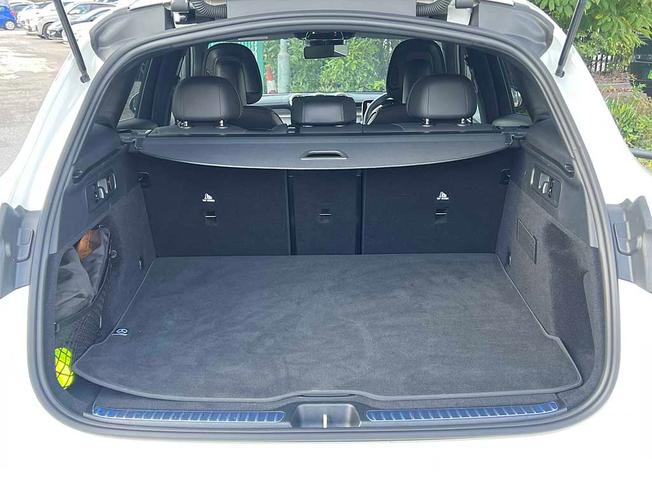 MERCEDES-BENZ Glc Photo 9