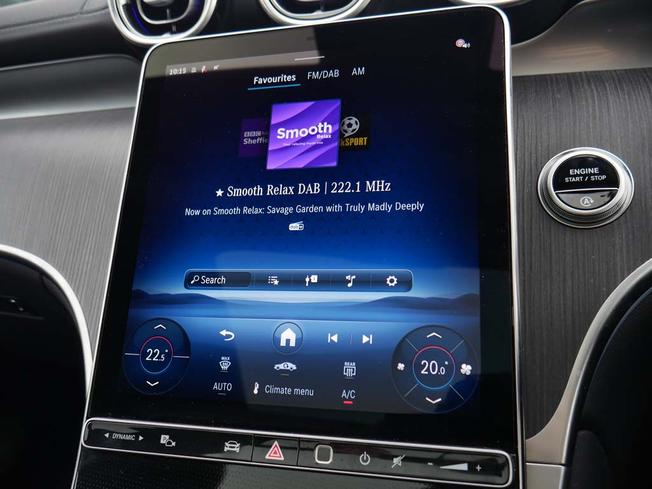 MERCEDES-BENZ Glc Photo 21