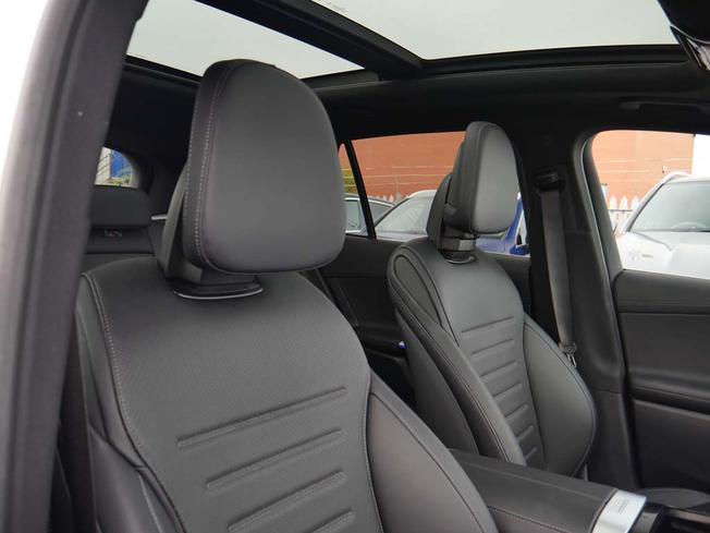 MERCEDES-BENZ Glc Photo 33