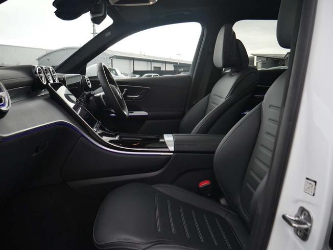 MERCEDES-BENZ Glc Photo 45