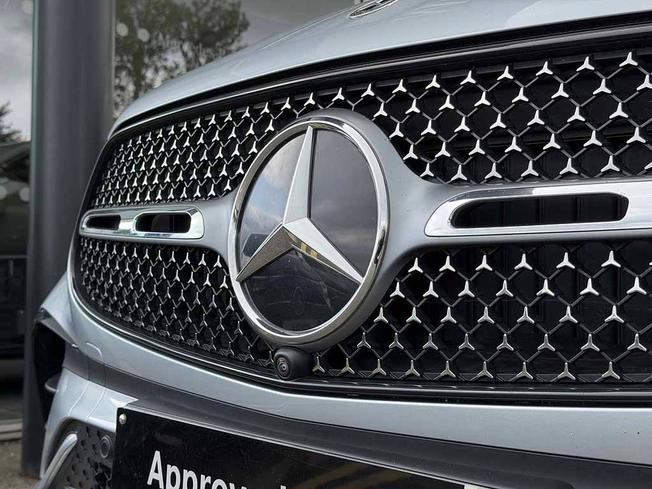 MERCEDES-BENZ Glc Photo 13