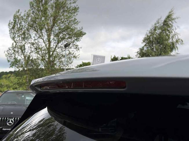 MERCEDES-BENZ Glc Photo 17