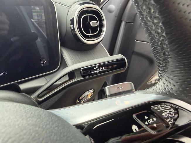 MERCEDES-BENZ Glc Photo 30