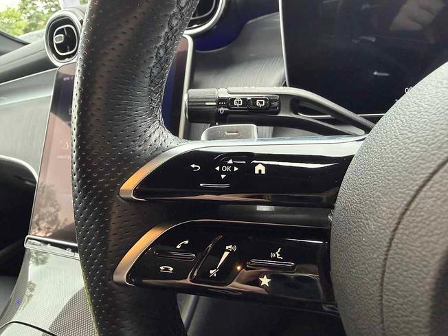MERCEDES-BENZ Glc Photo 32