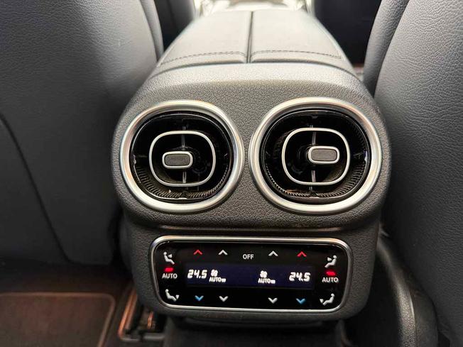 MERCEDES-BENZ Glc Photo 44