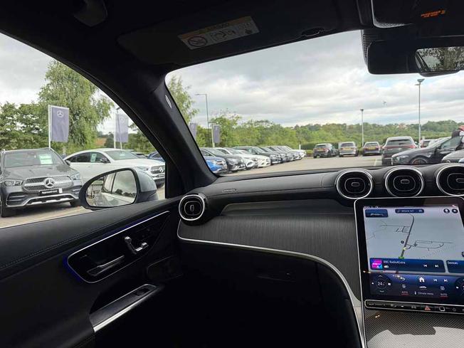 MERCEDES-BENZ Glc Photo 46