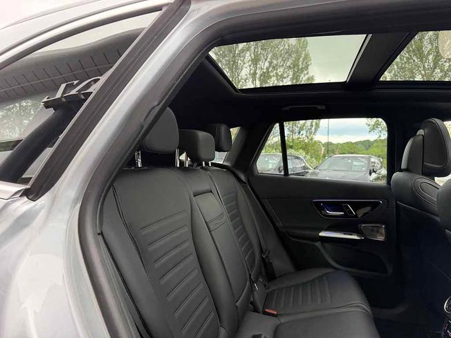 MERCEDES-BENZ Glc Photo 8
