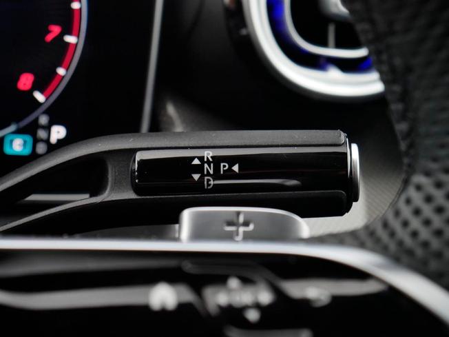 Mercedes-Benz GLC Photo 14
