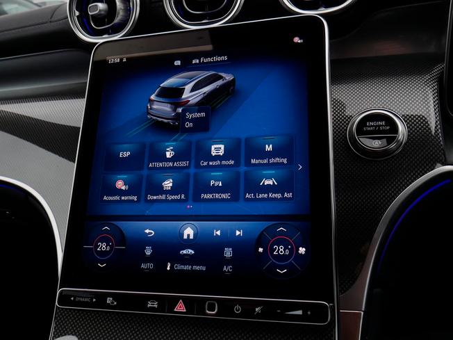 Mercedes-Benz GLC Photo 32