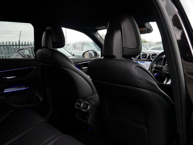 Mercedes-Benz GLC Photo 43
