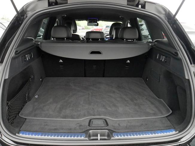 Mercedes-Benz GLC Photo 9