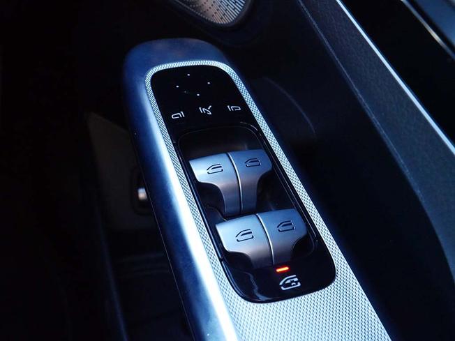 Mercedes-Benz Glc Photo 17