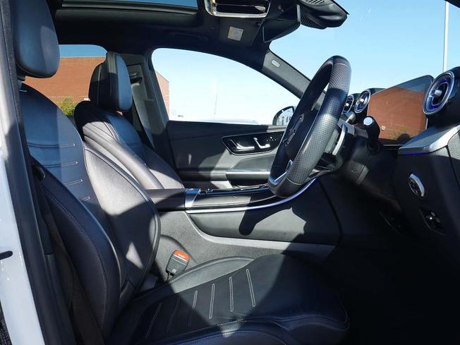 Mercedes-Benz Glc Photo 35