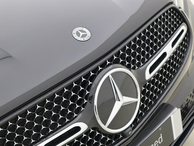 MERCEDES-BENZ Glc Photo 18