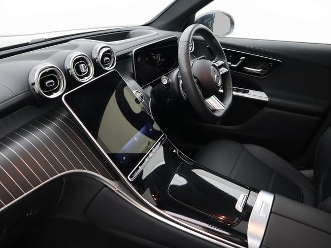 MERCEDES-BENZ Glc Photo 19