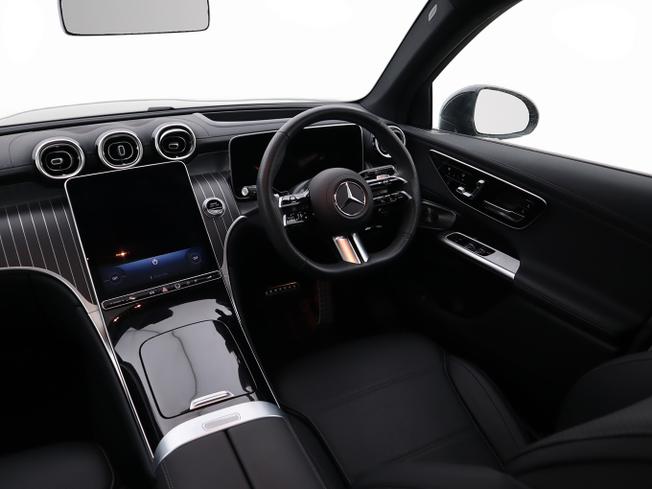 MERCEDES-BENZ Glc Photo 25
