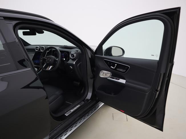 MERCEDES-BENZ Glc Photo 45