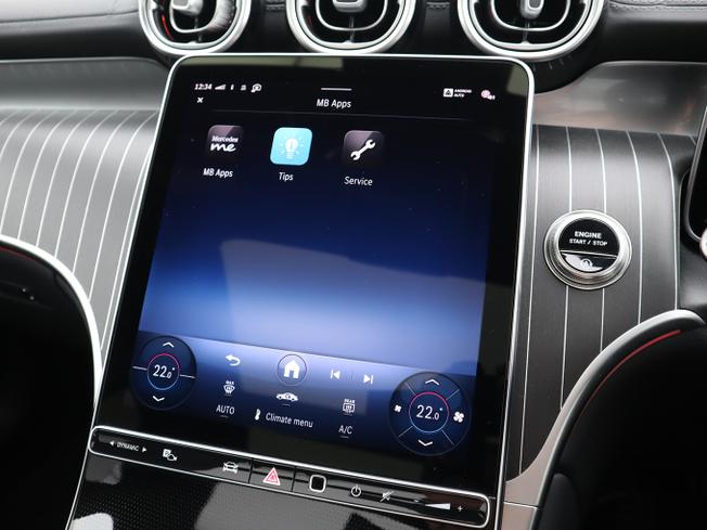 MERCEDES-BENZ GLC Photo 37