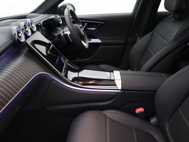 MERCEDES-BENZ Glc Photo 21