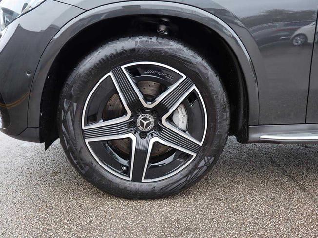 MERCEDES-BENZ Glc Photo 13