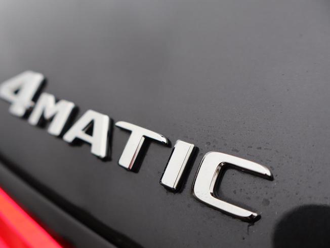 MERCEDES-BENZ Glc Photo 21