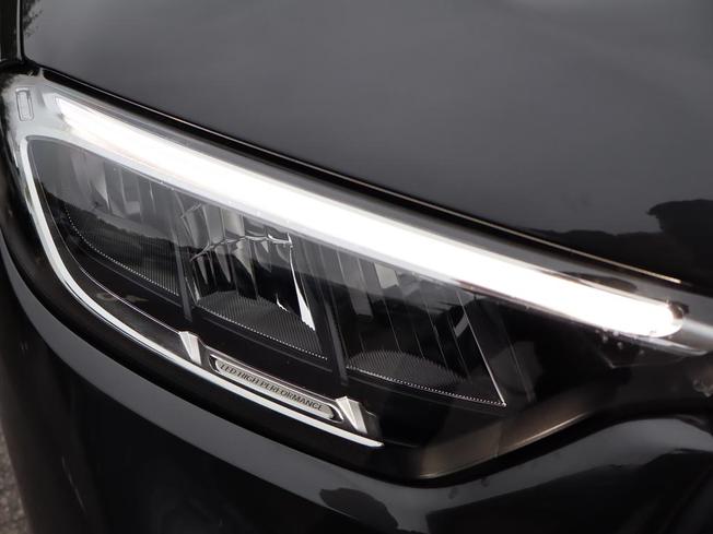 MERCEDES-BENZ Glc Photo 24