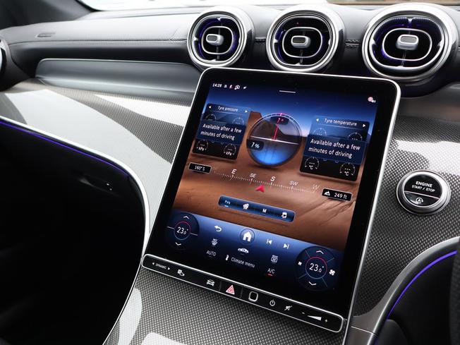 MERCEDES-BENZ Glc Photo 45