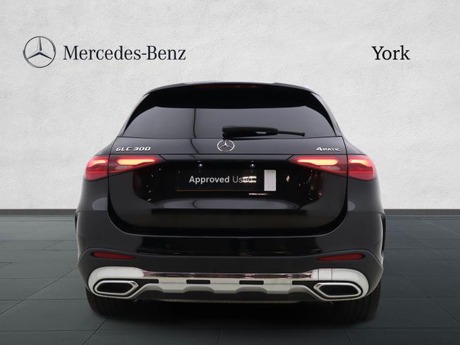 Mercedes-Benz GLC Photo 11