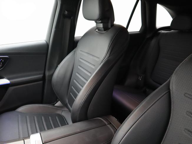 Mercedes-Benz GLC Photo 19