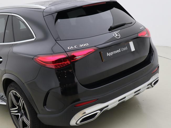Mercedes-Benz GLC Photo 45