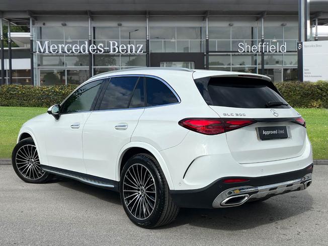 MERCEDES-BENZ Glc Photo 2