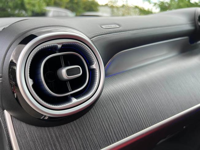 MERCEDES-BENZ Glc Photo 46