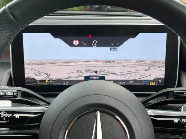 MERCEDES-BENZ Glc Photo 50