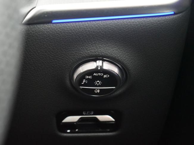 MERCEDES-BENZ Glc Photo 15